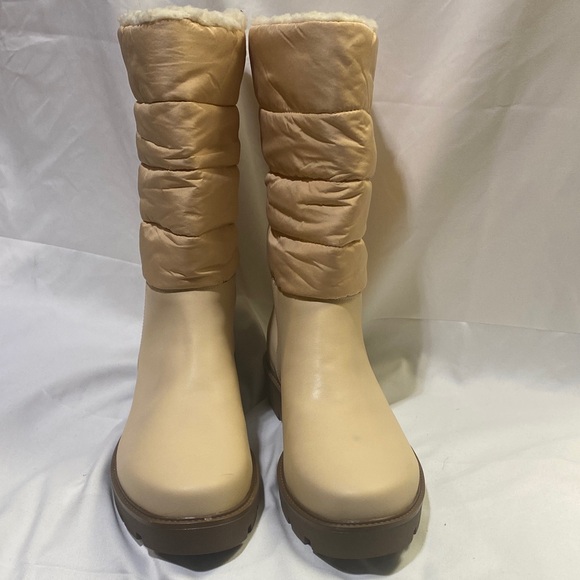 Journee Collection Women's Tan Winter Boots - Picture 3 of 10